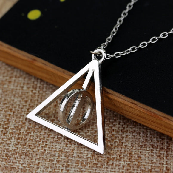 dongsheng 2018 hot accessories necklace Fashion pendant Rotatable Triangle movie deathly hallows necklace cheapest price Harry